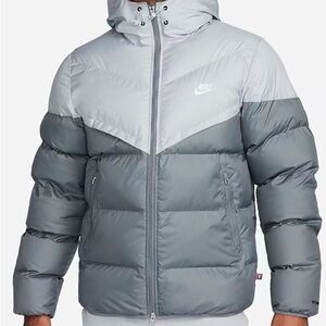 Nike primaloft Gray Puffer storm-fit Jacket